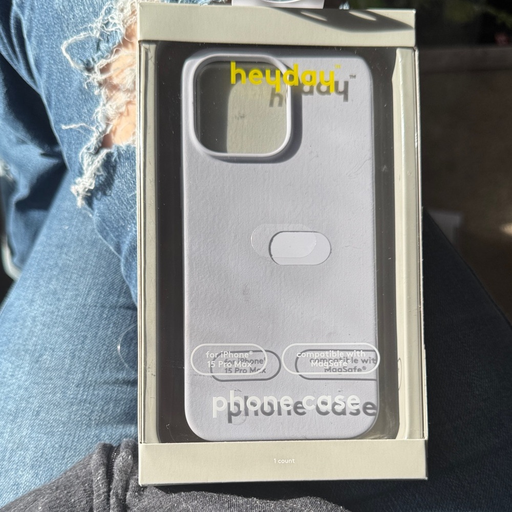 heyday White iPhone 15 Pro Max Silicone Phone Case